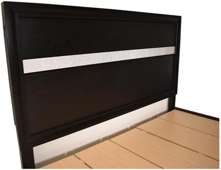 Matrix Traditional Style King 4 PC Storage Bedroom Set in Black Made with Wood