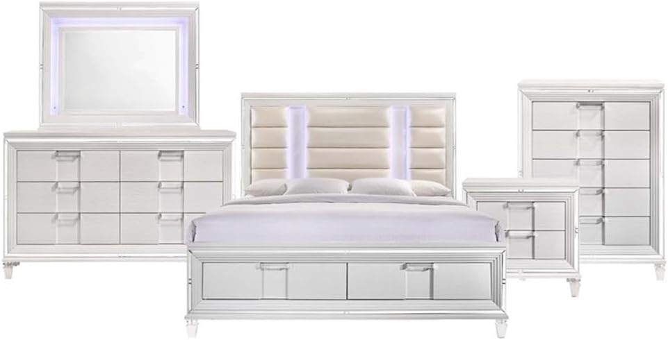Picket House Furnishings Charlotte King Storage 5PC Bedroom Set in White