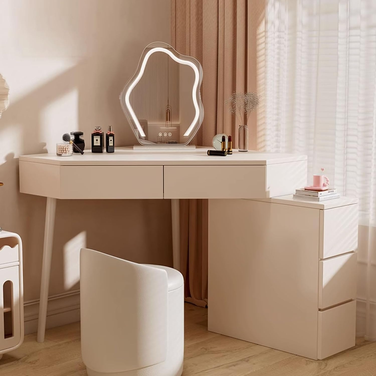 UPGENT Corner Vanity Set with Lighted Mirror, Corner Dressing Table with Stool, Makeup Dressing Table with Drawers, Cabinet and Cushioned Stool for Bedroom Dressing Room