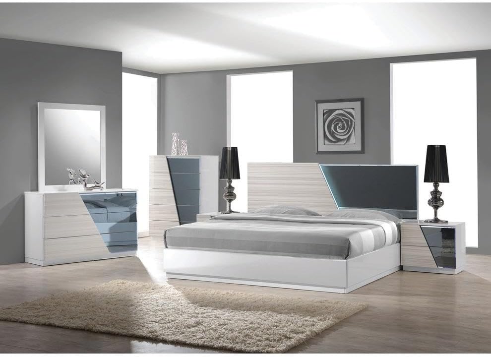 Modern Lacquer Wood 3pc Bedroom Set, California King Platform Bed with 2 Nightstand, LED Headboard, Zebra Gray