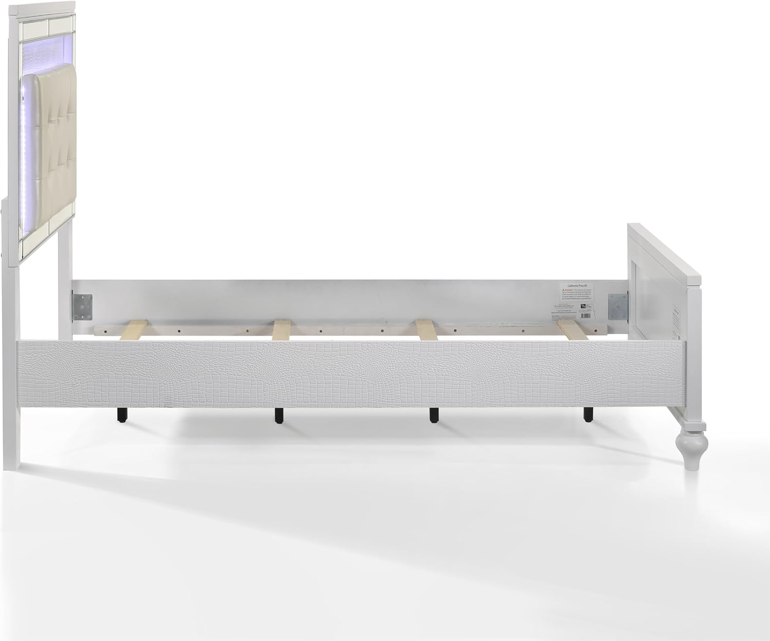 New Classic Furniture Valentino Wood Twin Bed, White