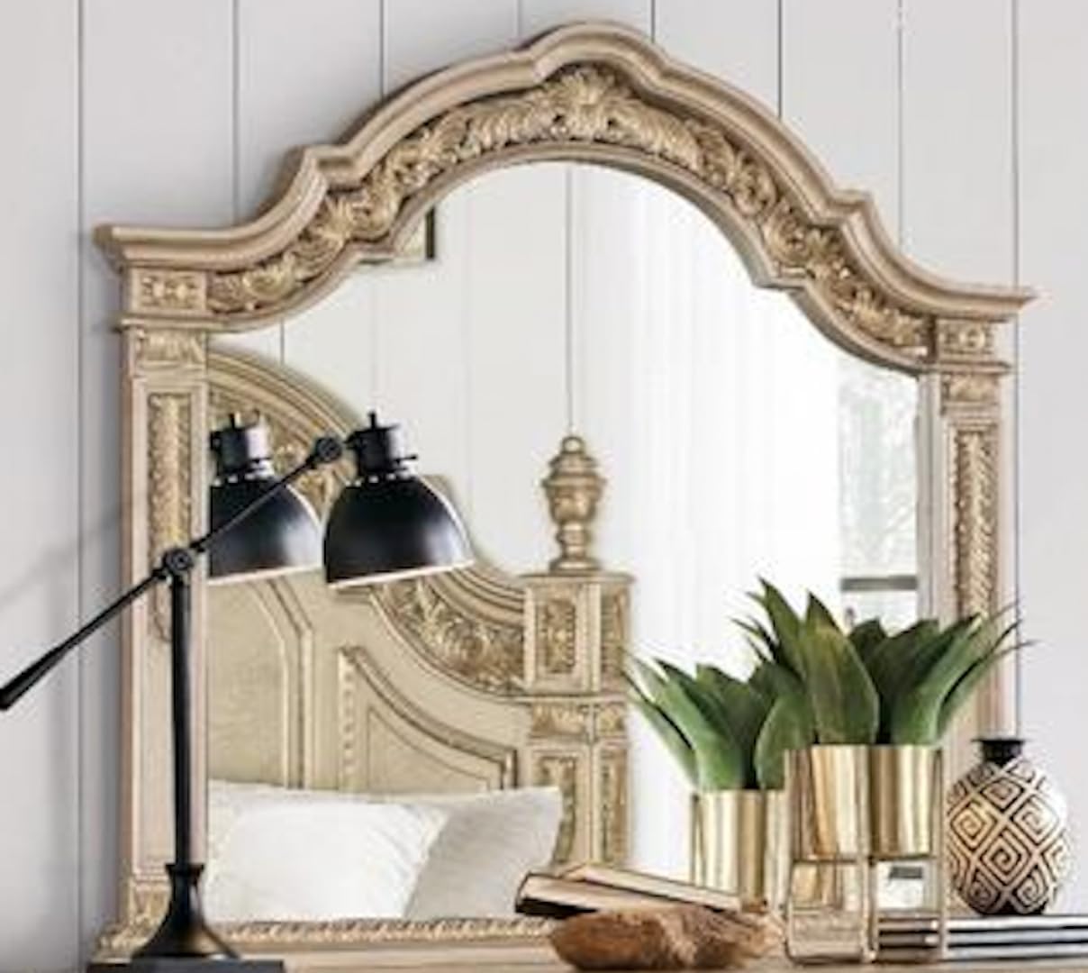 First of a Kind Carolina Gold Finish Traditional 4 Piece Queen Bedroom Set with Upholstered Tufted Headboard Ornate European Inspired Design Coordinated Furniture Collection