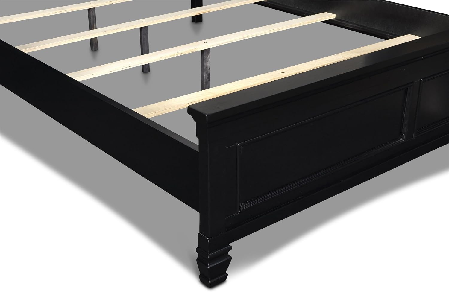 New Classic Tamarack 4-Piece Wood King Bedroom Set with Nightstand in Black