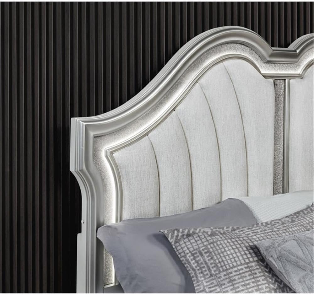Best Quality Furniture Silver Embossed Wood Bedroom Set with King Panel Bed