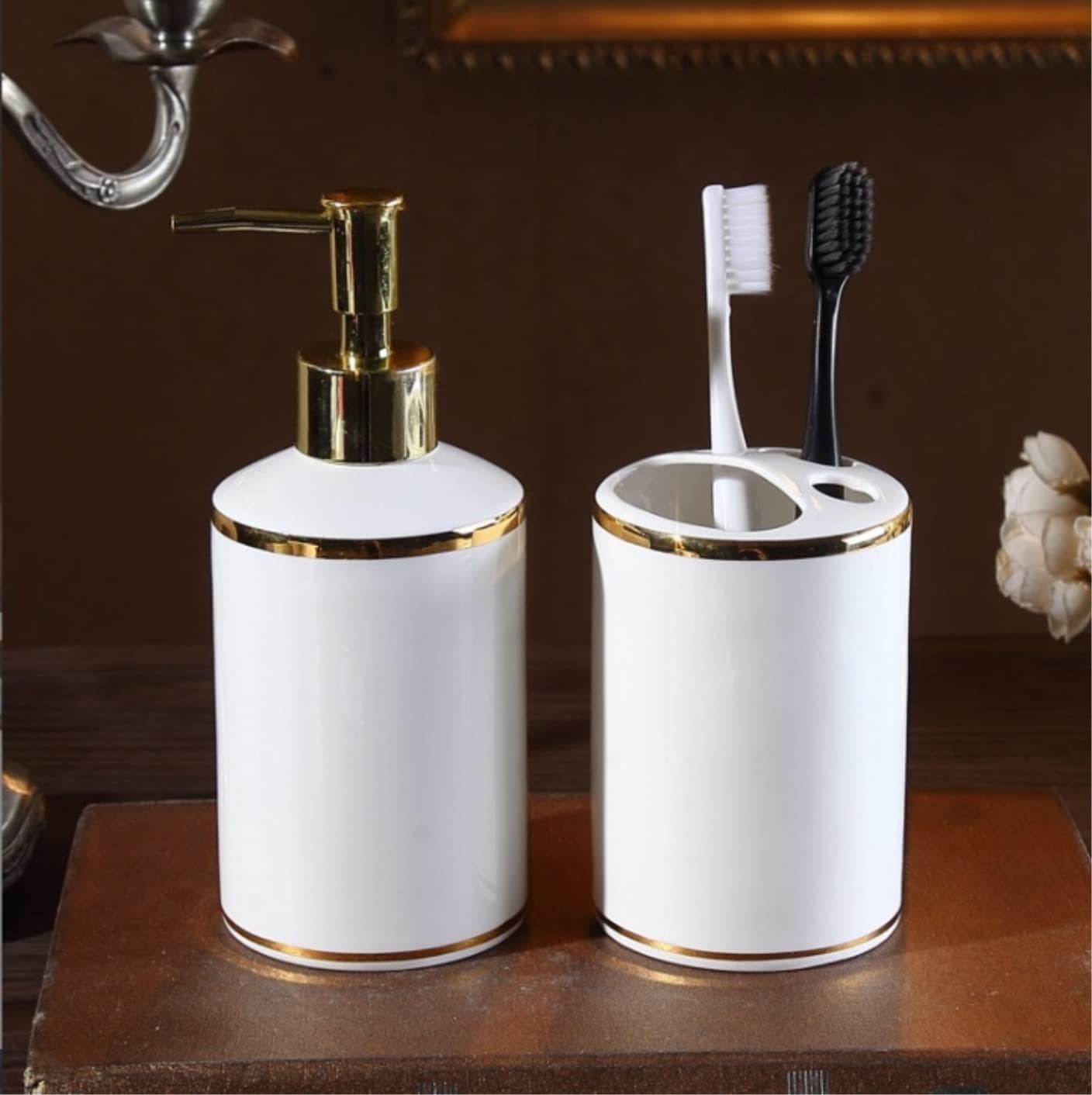 Vanity Bathroom Decor, Ceramics Bathroom Accessories Set White Bathroom Vanity Countertop Accessory Set European Simple Style Set Housewarming Gift(5pcs)
