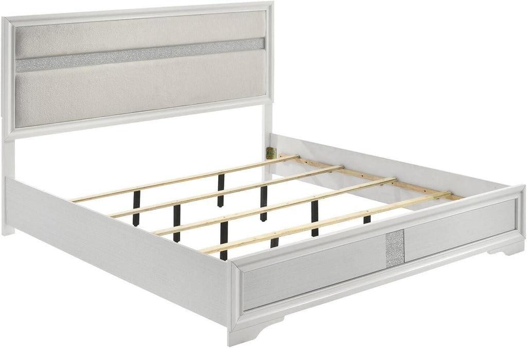 HomeStock Coastal Cool 4-Piece Eastern King Bedroom Set White