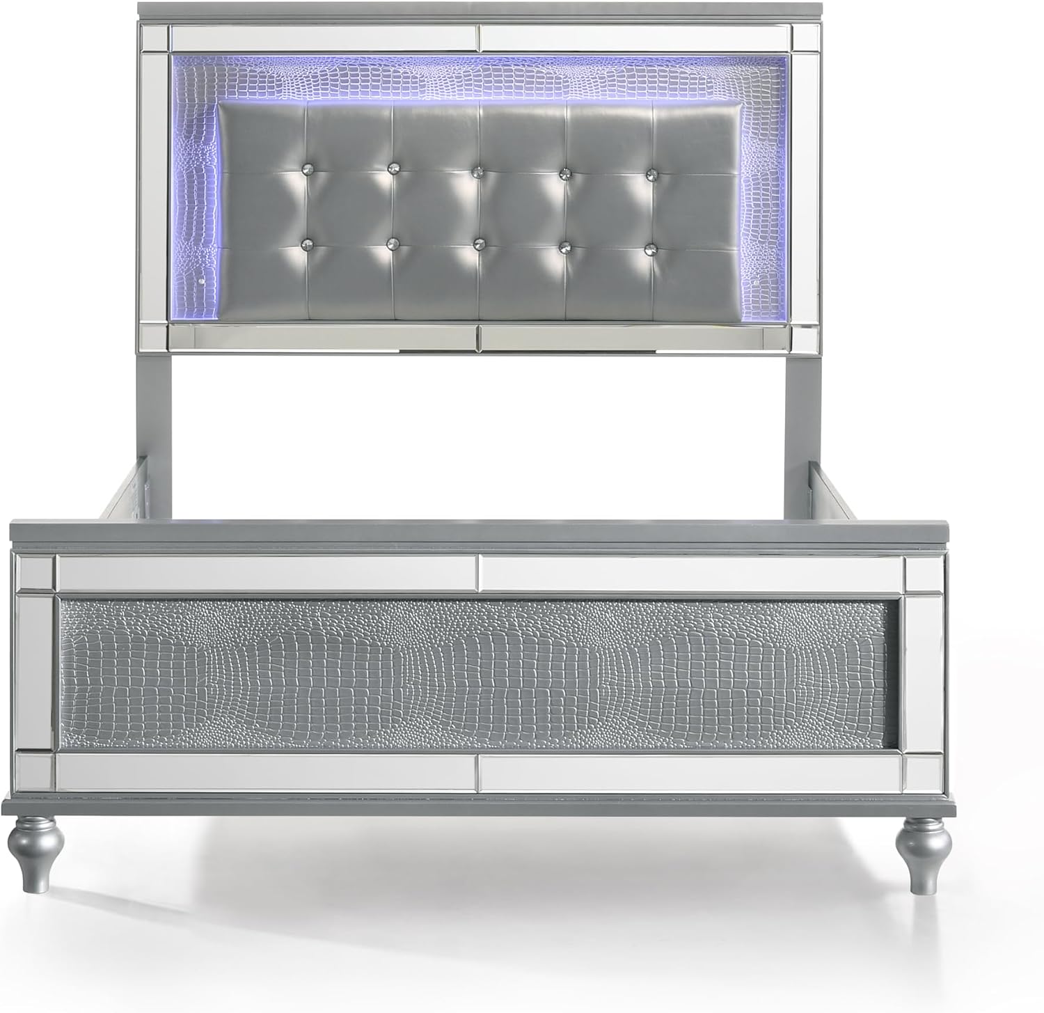 New Classic Furniture Valentino Wood Full Bed, Silver