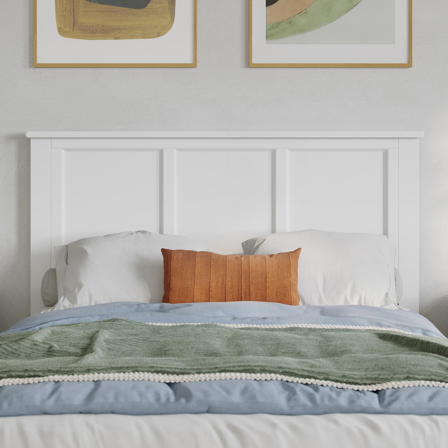 HomeStock Victorian Headboard with USB Charger Wood Panel Design Metal Bed Frame Compatible White/Full