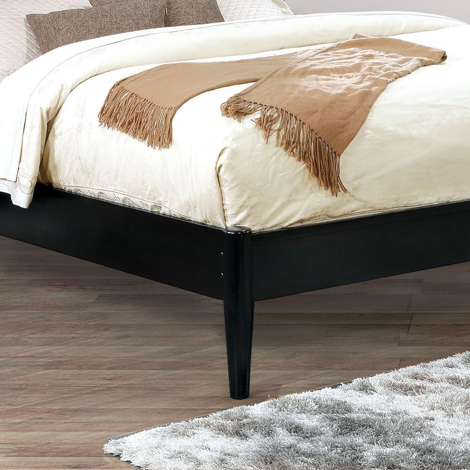 Furniture of America FOA Belkor 2-Piece Black Solid Wood Bedroom Set- King + Nightstand