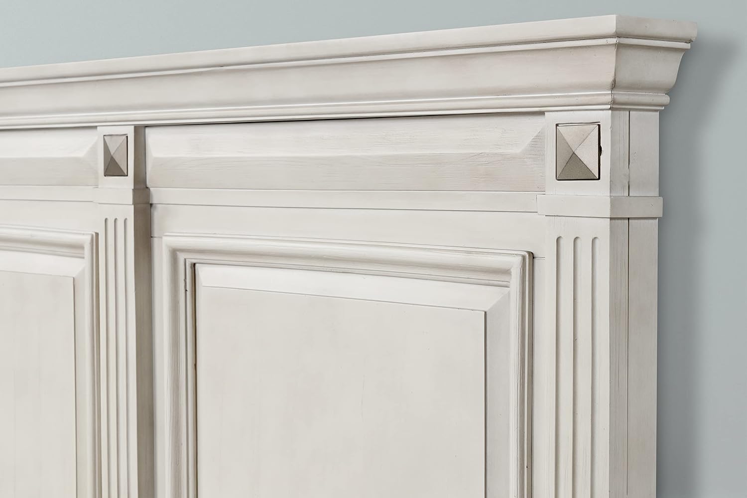 Roundhill Furniture Renova Distressed Parchment Wood Panel Bed, King