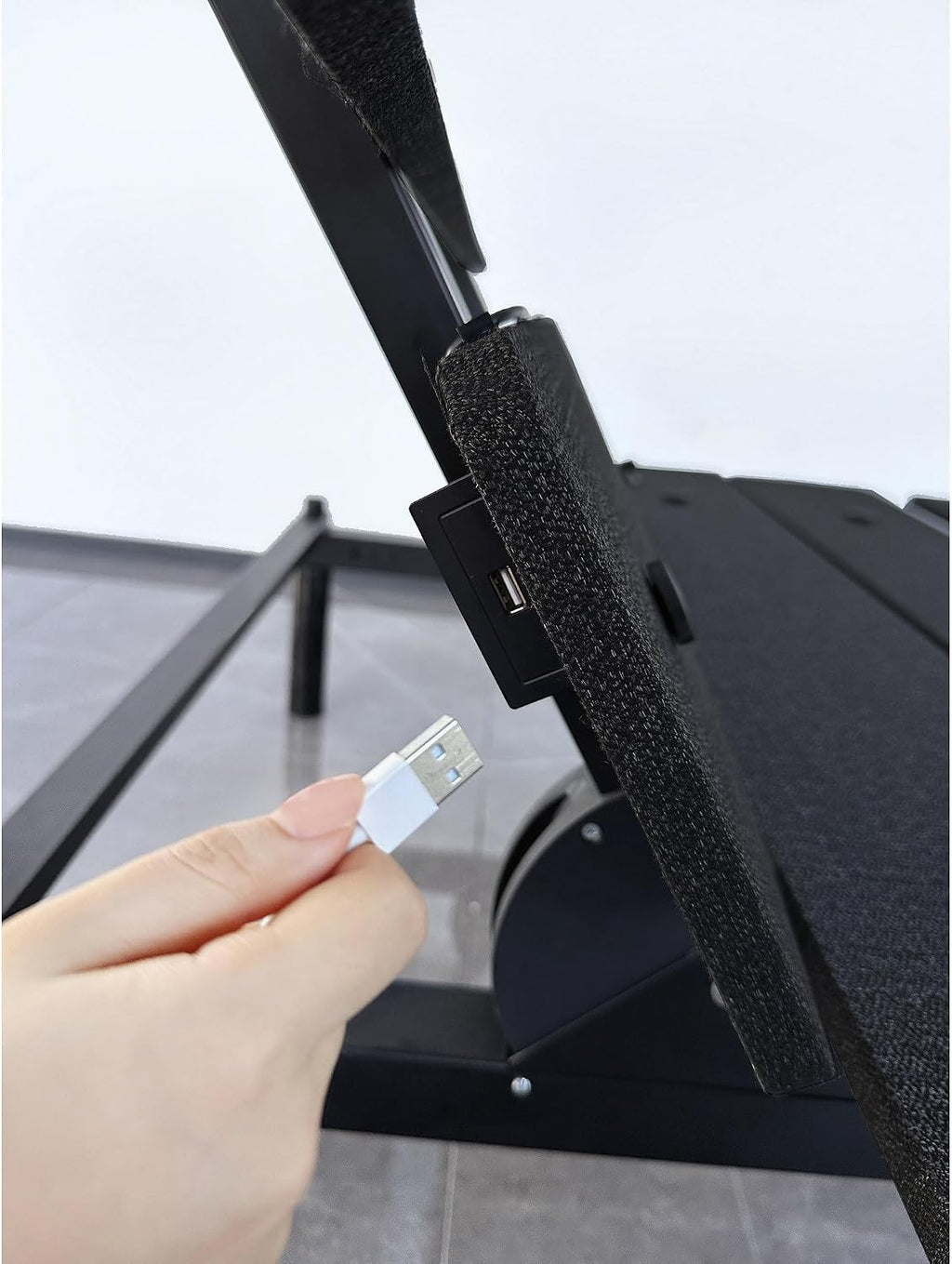 Signature Design by Ashley Cosmic Power Base Traditional Queen Adjustable Base with Head and Foot Incline, Wireless Remote and USB Ports, Black