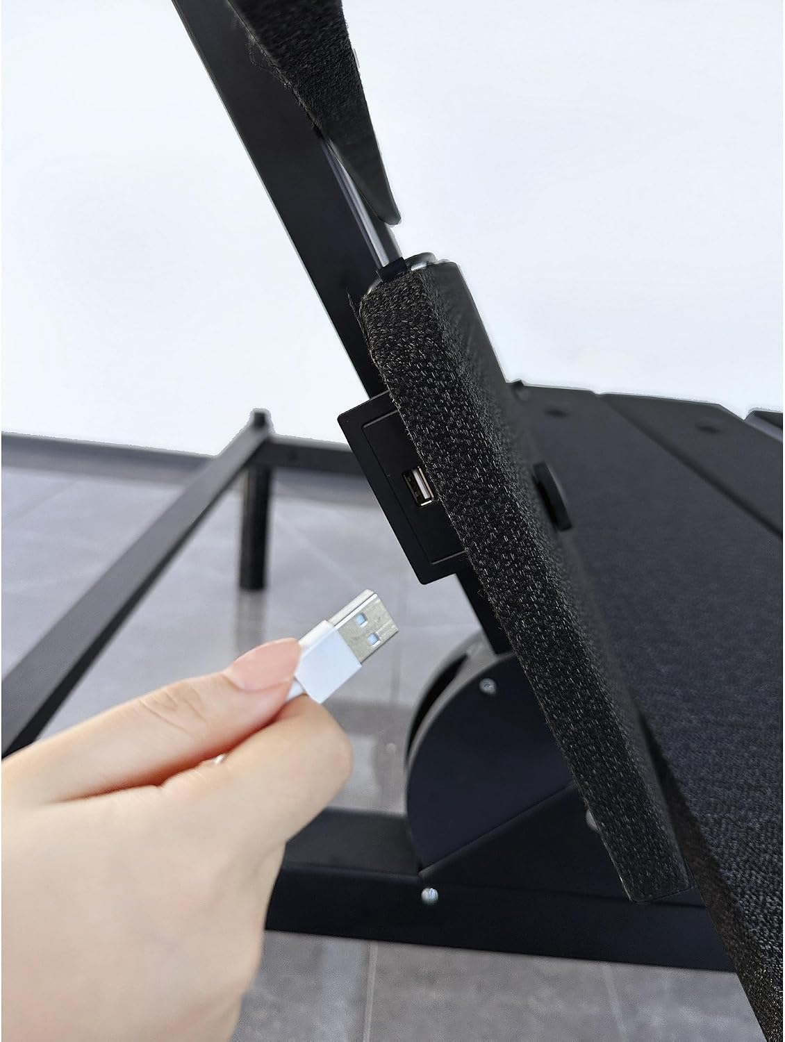 Signature Design by Ashley Cosmic Power Base Traditional Queen Adjustable Base with Head and Foot Incline, Wireless Remote and USB Ports, Black