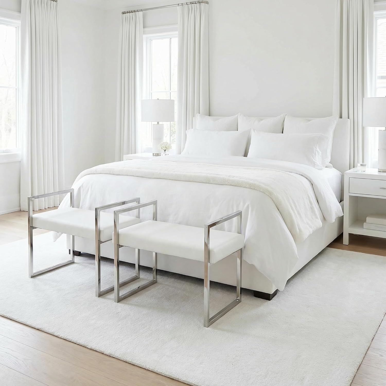 Cortesi Home Anna Contemporary Vinyl Bench, 24.75' Wide, White