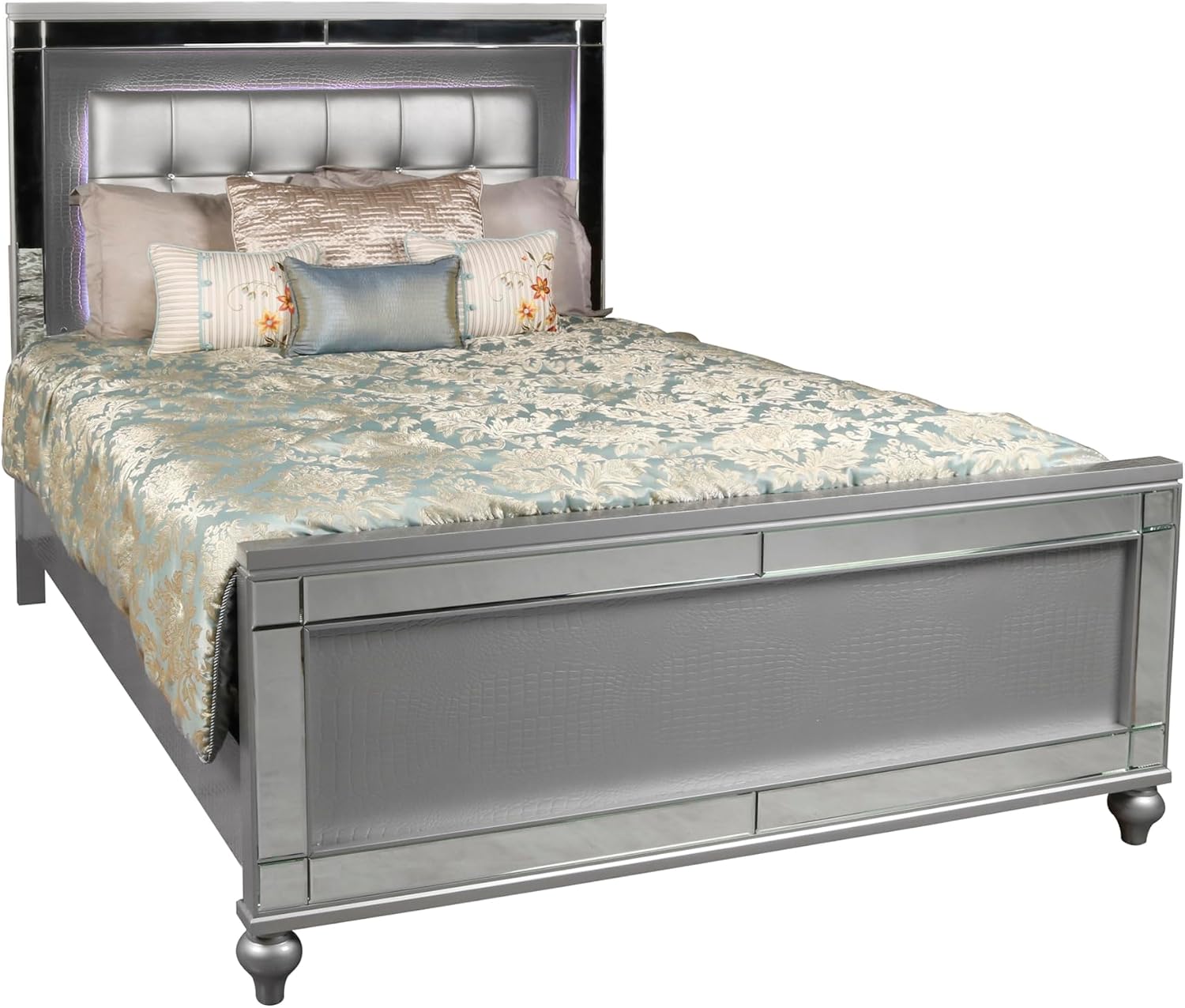 New Classic Furniture Valentino Wood Queen Bed, Silver
