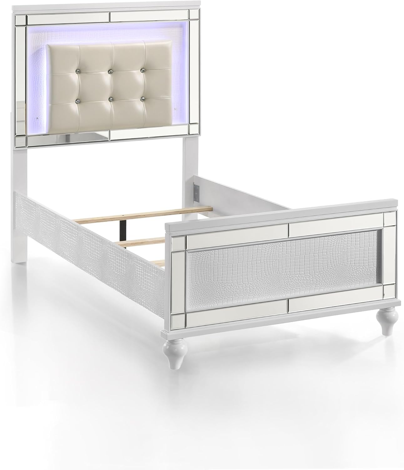 New Classic Furniture Valentino Wood Twin Bed, White