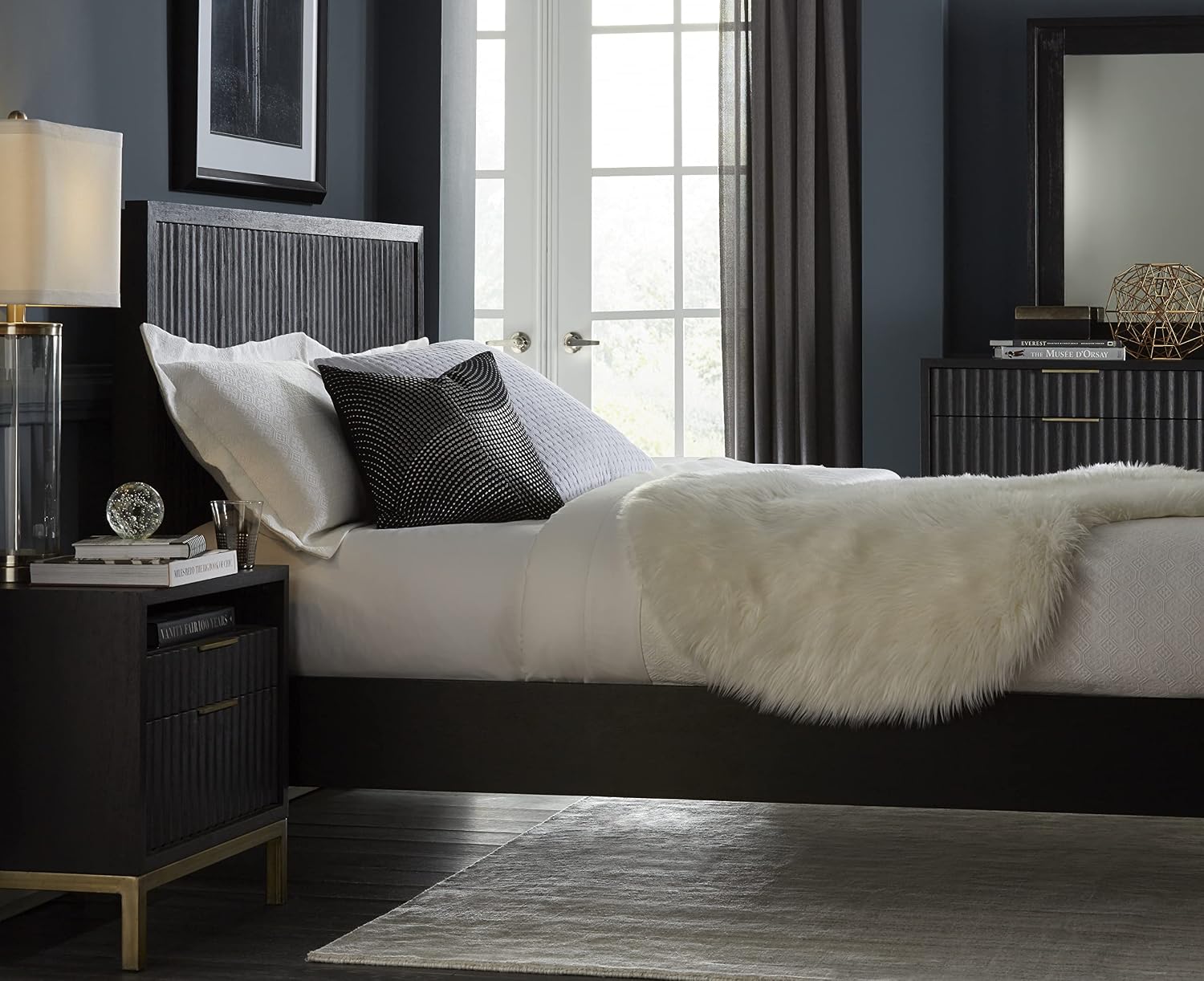 Modus Furniture Solid Wood Platform Bed, King, Kentfield - Black Drifted Oak