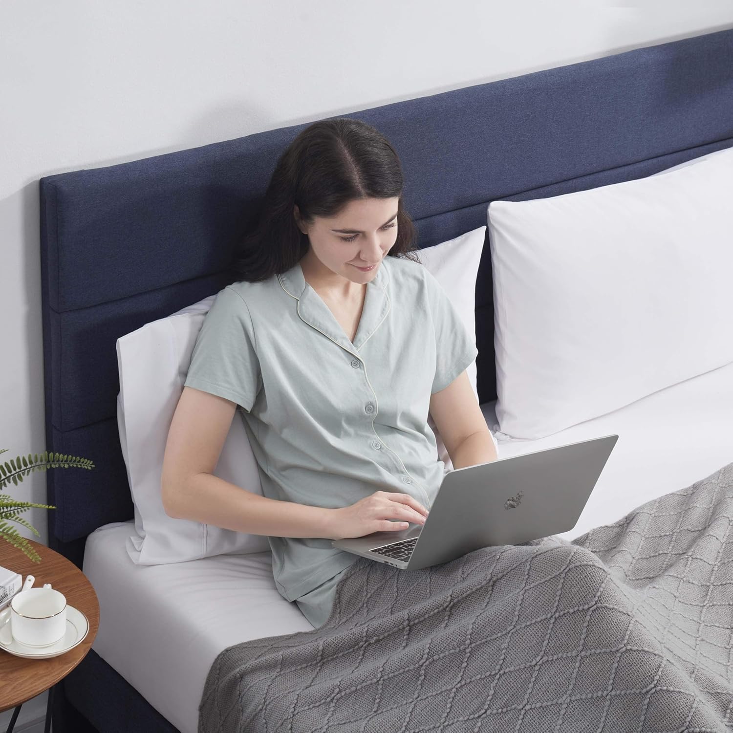 Hearth & Harbor King Bed Frame and Headboard – Linen Horizontal Channel Upholstered King Size Bed Frame, Platform Bed Frame King, Modern Bedframe with Wooden Slats, No Box Spring Needed, Navy