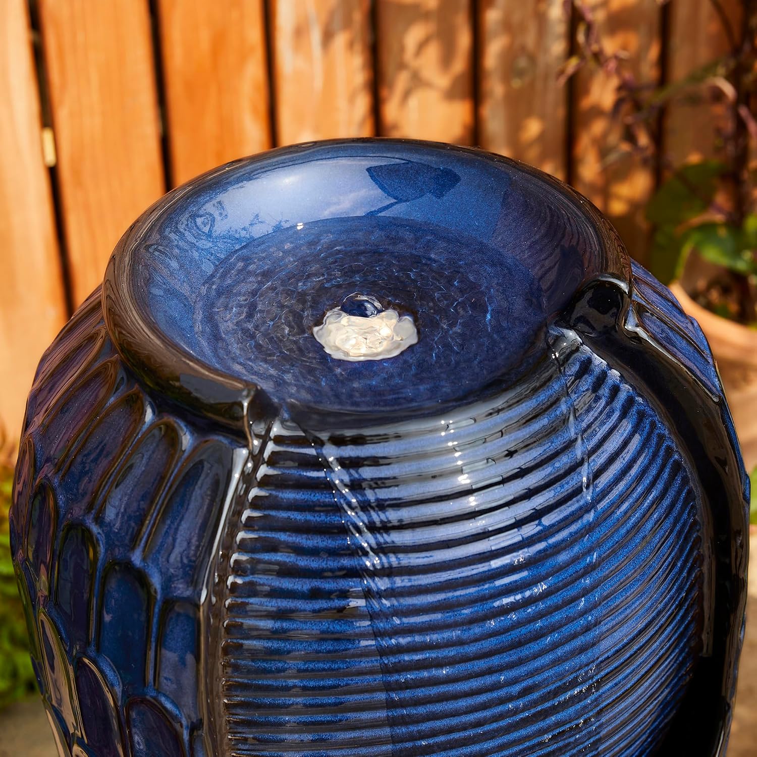 Glitzhome 28.25' H Oversized Ceramic Petals Textured Jar Outdoor Water Fountain, Vintage Cobalt Blue Glaze Vase Patio Garden Waterfall Fountain with LED Light and Submersible Pump