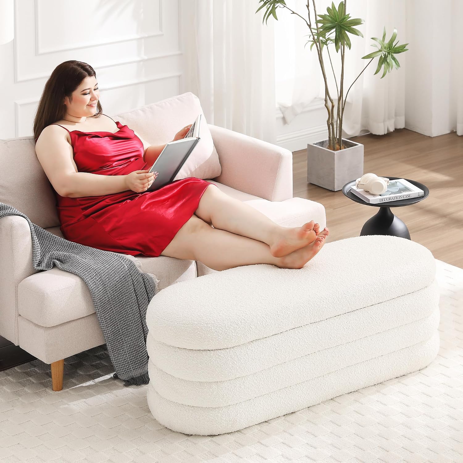 Busaurus Storage Ottoman Bench 49.2 Inch Upholstered Fabric Storage Bench for Bedroom End of Bed Aesthetic Large Oval Ottoman for Living Room Entryway (Ivory)