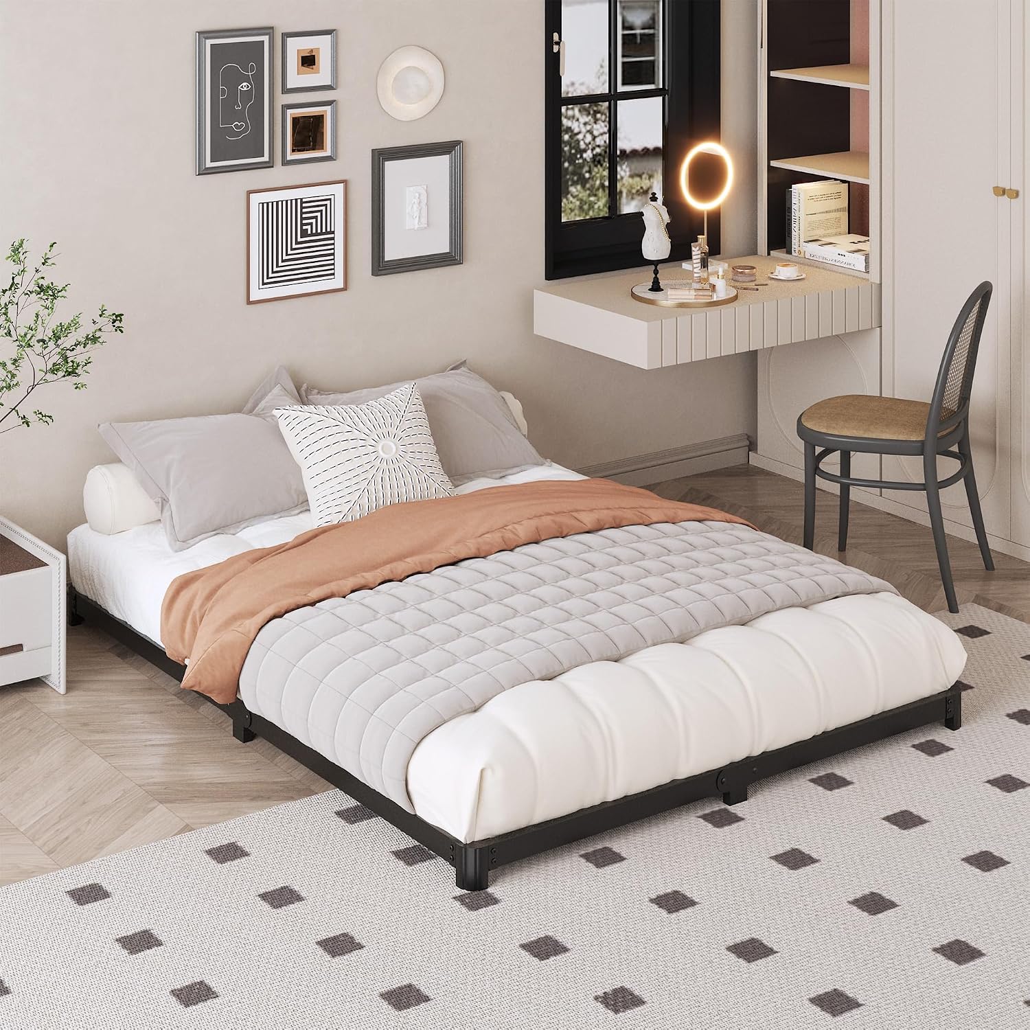 Likelalaso 3 inch Low California King Bed Frame with Rounded Corner, Heavy Duty Metal, Easy Assembly, Noise Free, Black