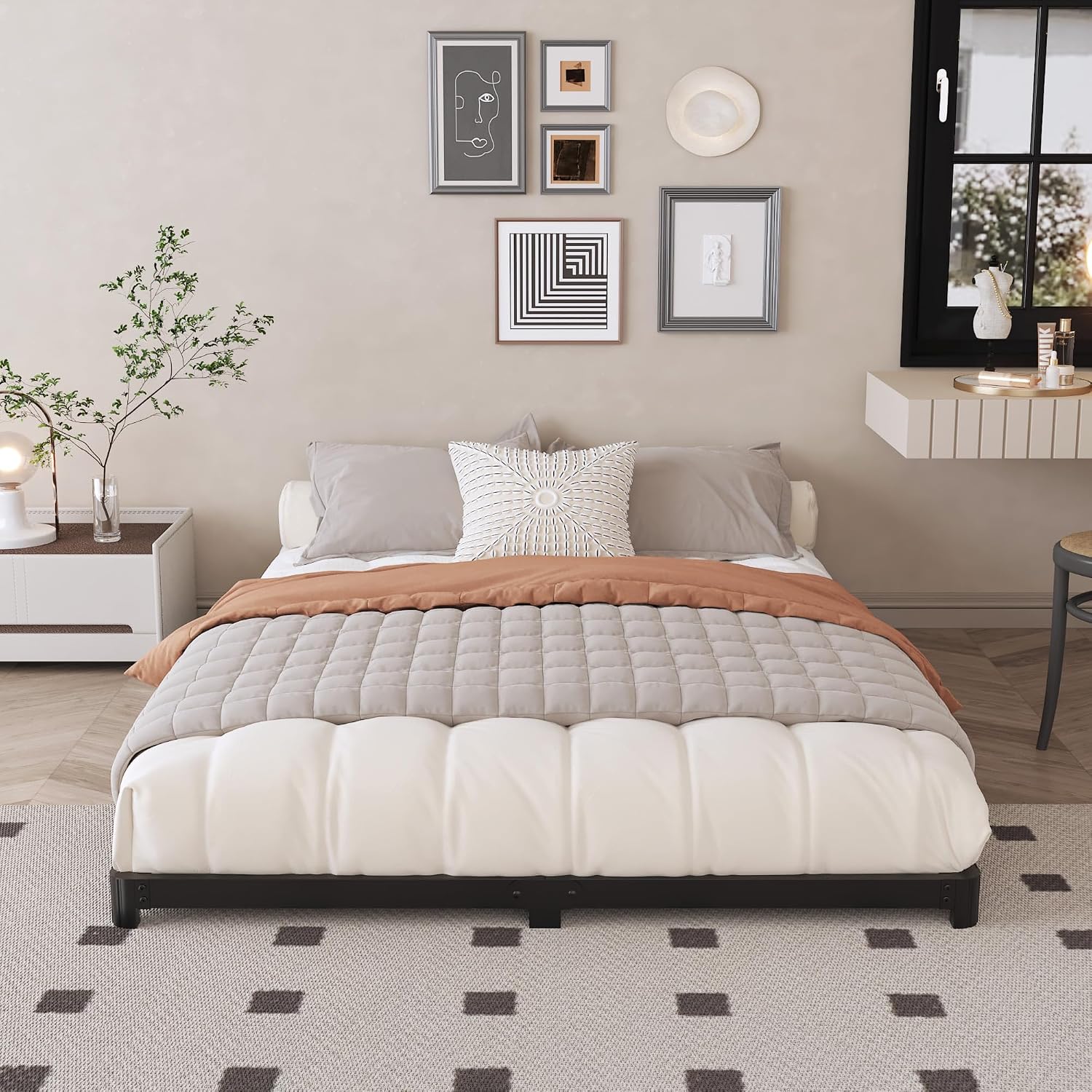 Likelalaso 3 inch Low King Size Bed Frame with Rounded Corner, Heavy Duty Metal, Easy Assembly, Noise Free, Black