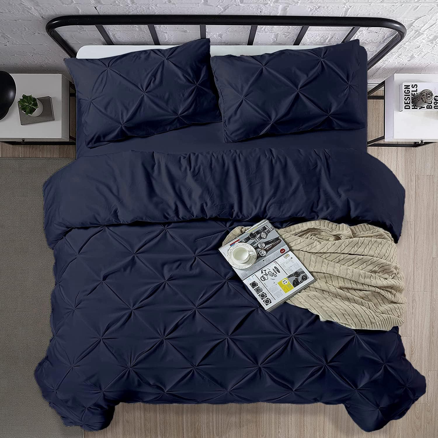 Crown Collection Luxuriate Hotel 1000-TC Hypoallergenic Ultra Soft Design 100% Egyptian Cotton Pinch Plated Duvet Cover with Zipper Colser & 2pcs Pillow Case Set (Super King Plus 120X120) Navy Blue