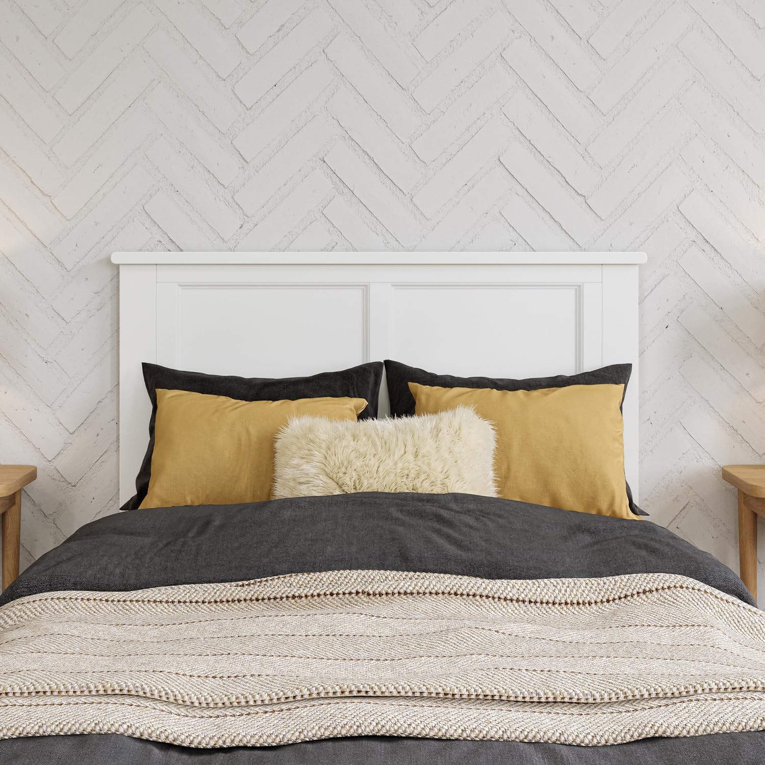 HomeStock Victorian Headboard with USB Charger Wood Panel Design Metal Bed Frame Compatible White/Twin