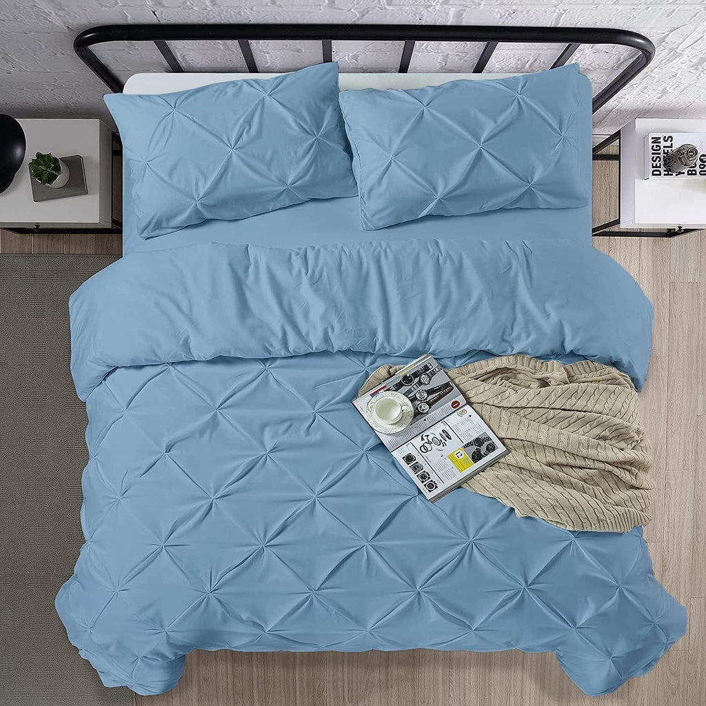 Crown Collection Luxuriate Hotel 1000 TC Hypoallergenic Ultra Soft Design 100% Egyptian Cotton Pinch Plated Duvet Cover with Zipper Colser & 2pcs Pillow Case Set (Super King Plus 120X120, Light Blue)