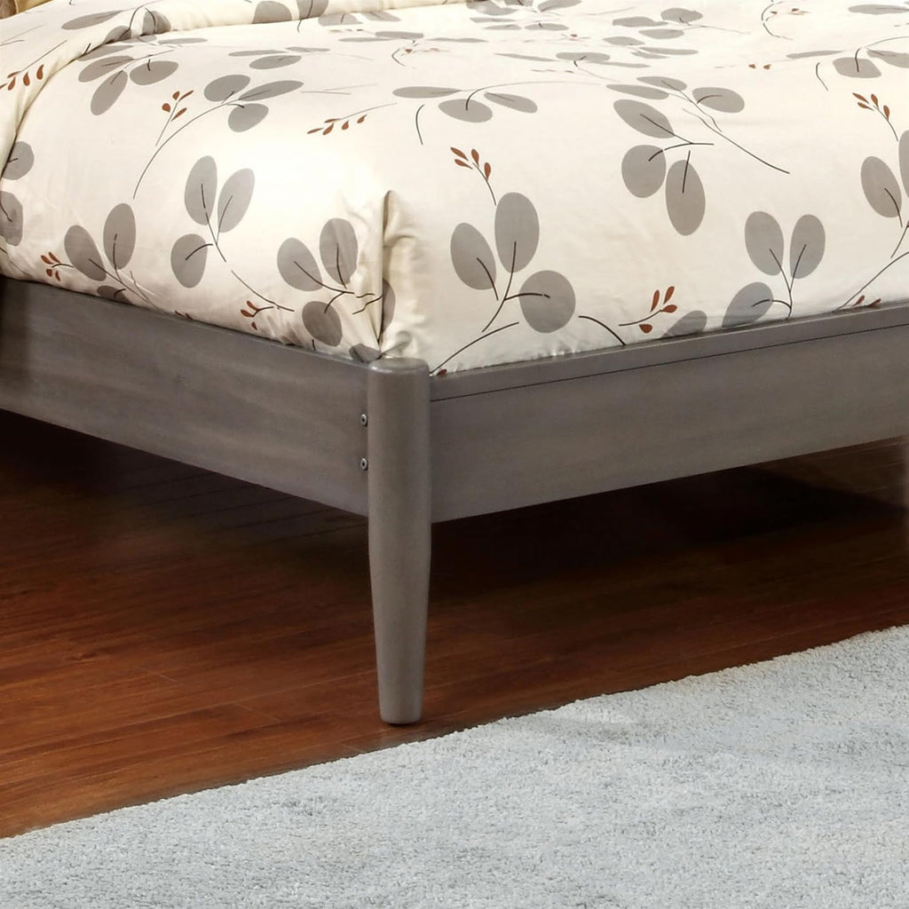 Furniture of America FOA Belkor 2-Piece Gray Solid Wood Bedroom Set - Cal King + Nightstand