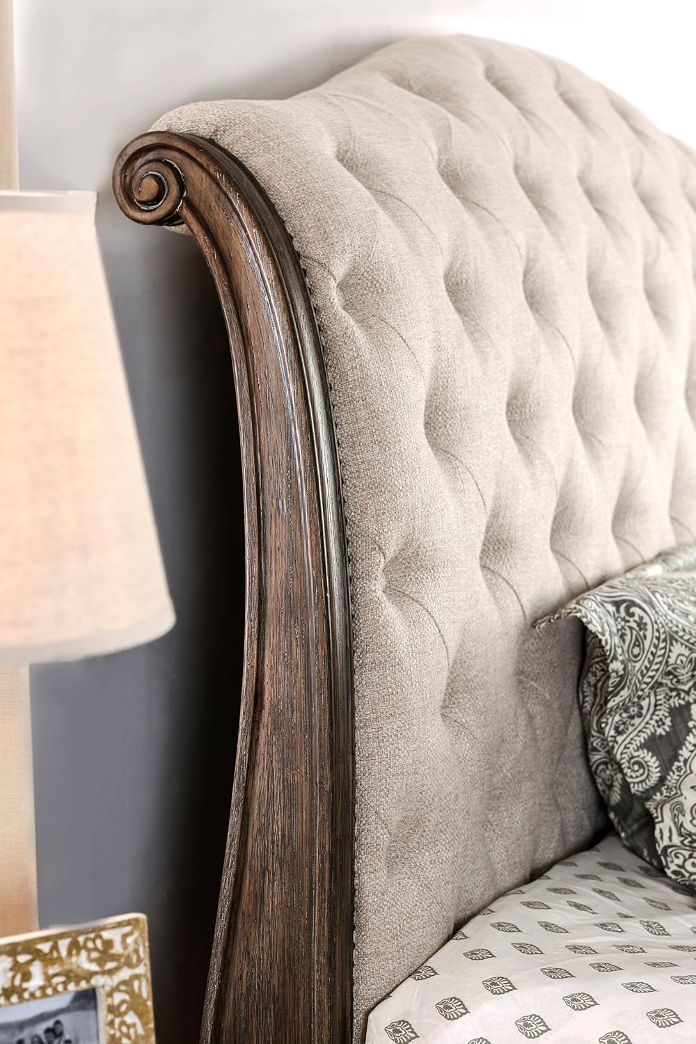 HOMES: Inside + Out Keven Transitional California King 4 Piece Bed Set,