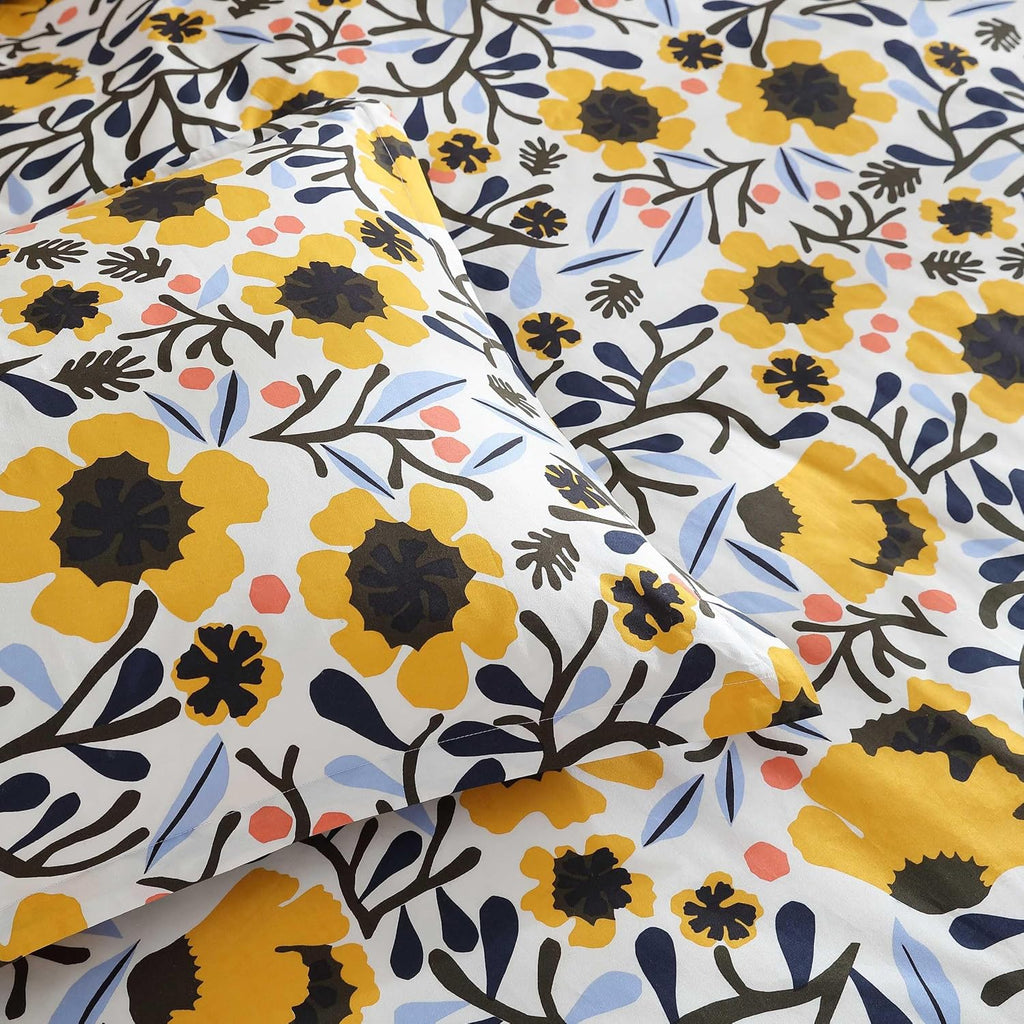 Marimekko - Full/Queen Comforter Set, Cotton Percale Reversible Bedding with Matching Shams, Floral Home Decor (Mykero Multicolor, Full/Queen)