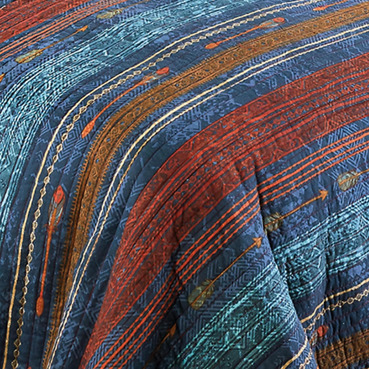 BLACK FOREST DECOR Sunset Arrows King Quilt Set - Cotton Poly Blend, Lightweight, Machine Washable, Western Quilt with Tribal Patterns, Includes Quilt & Shams, 110' W x 96' L