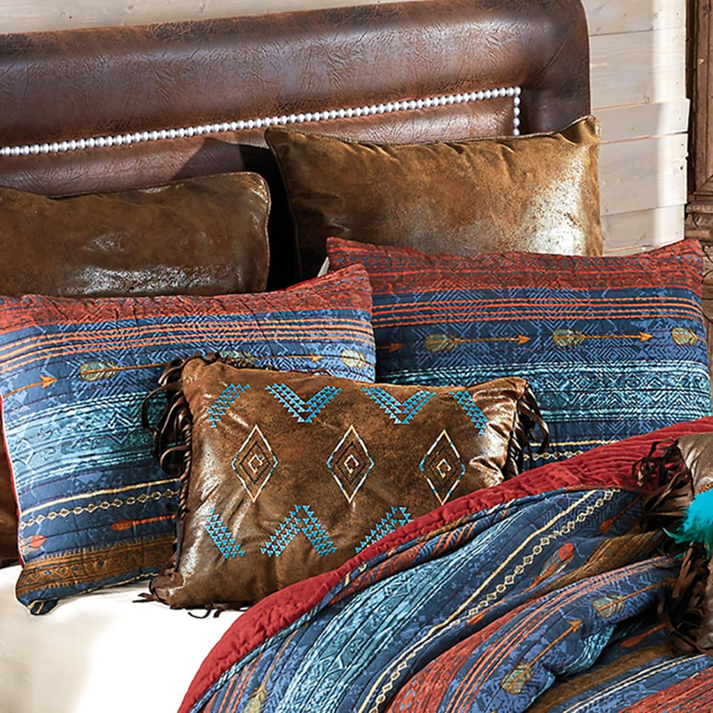 BLACK FOREST DECOR Sunset Arrows King Quilt Set - Cotton Poly Blend, Lightweight, Machine Washable, Western Quilt with Tribal Patterns, Includes Quilt & Shams, 110' W x 96' L