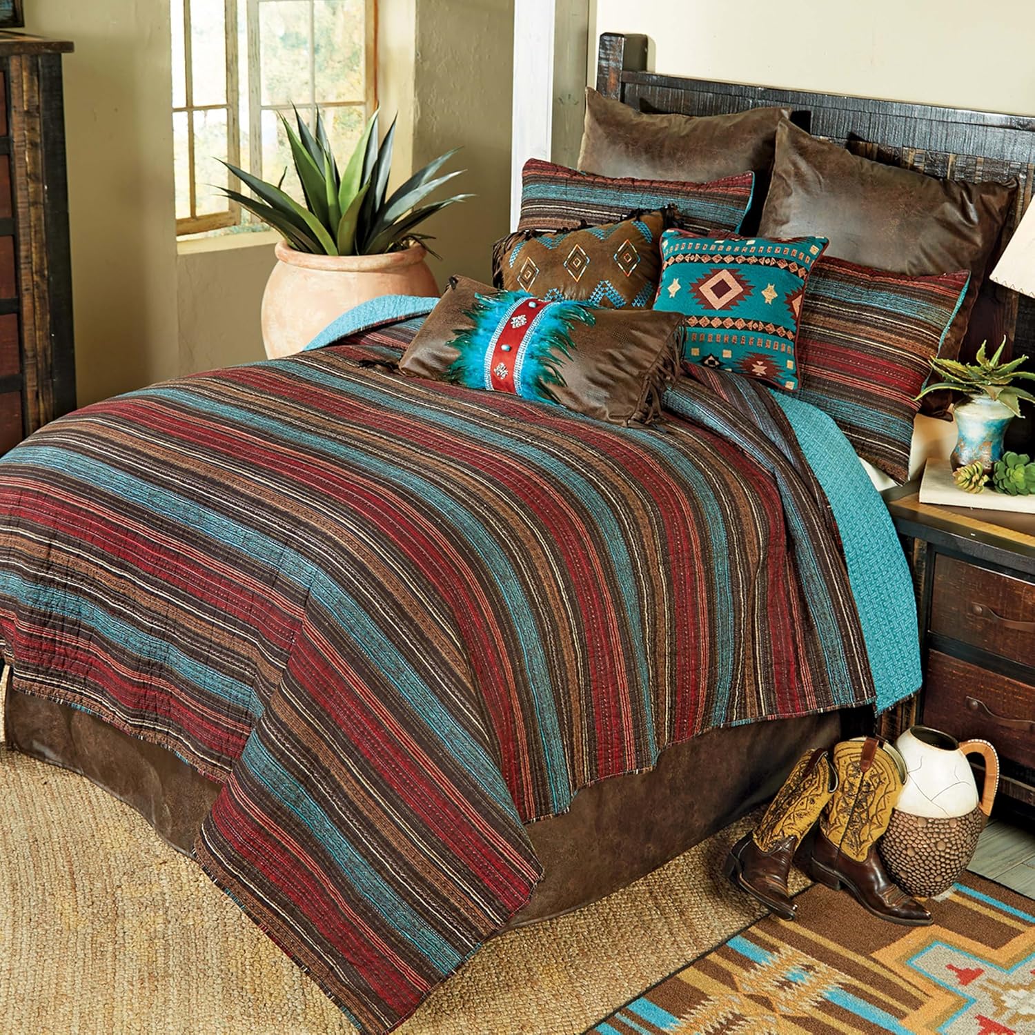 BLACK FOREST DECOR Santa Fe Stripes Quilt Bed Set - Queen, Western Style, Lightweight Reversible Bedding, Machine Washable