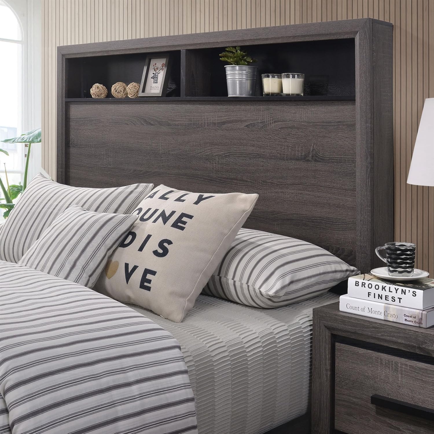 Furniture of America FOA Drummond 3-Piece Gray Wood Panel Bedroom Set - King + 2 Nightstands