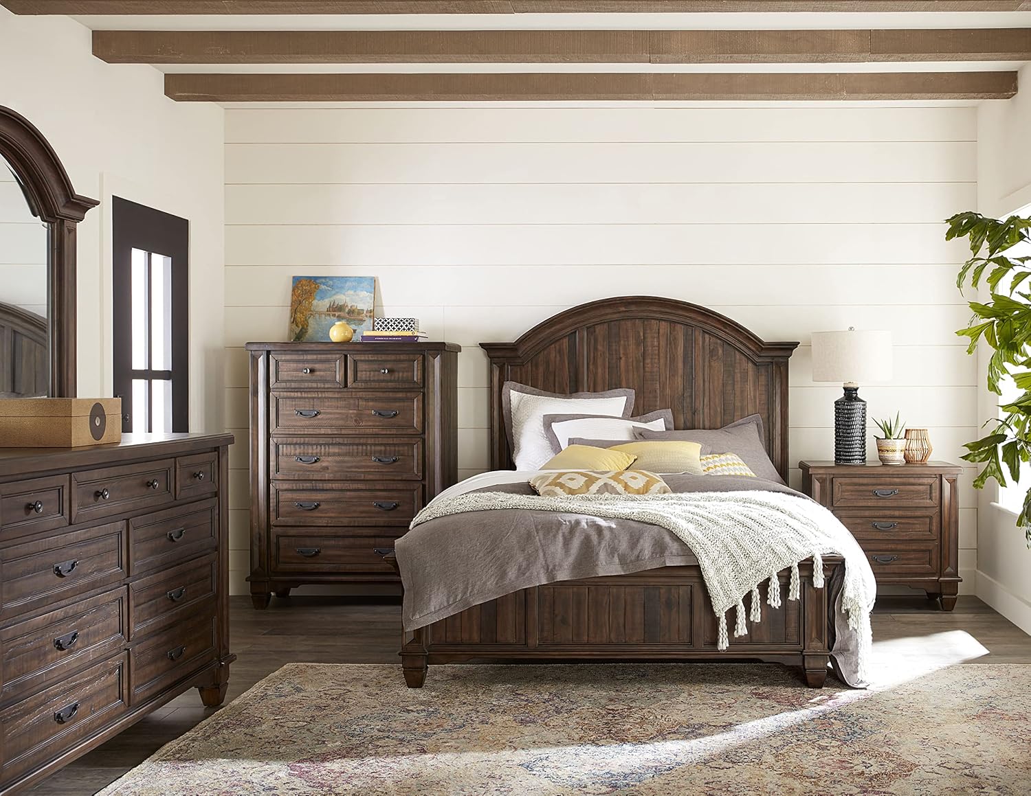 Modus Furniture Solid Wood Bed, Queen, Colston - Burlap